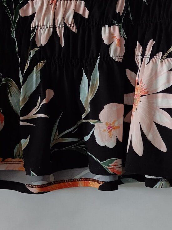 IVY RIDGE Black Floral Raised Waist Blouse - Picture 4 of 9